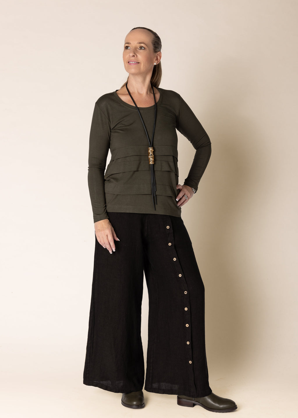 Patricia Top in Khaki