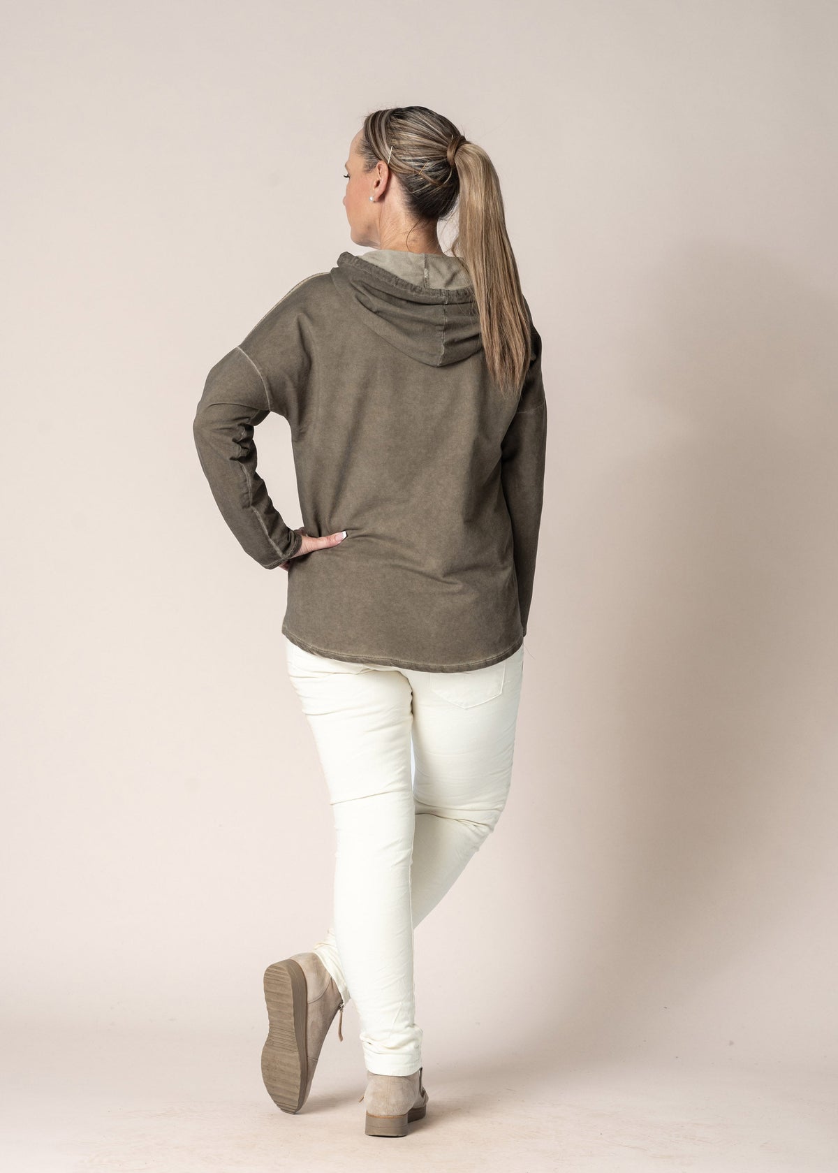 Rika Top in Mocha