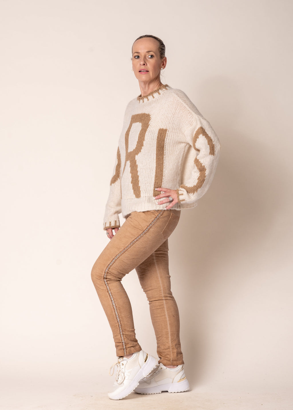 Usha Pants in Milk Chocolate