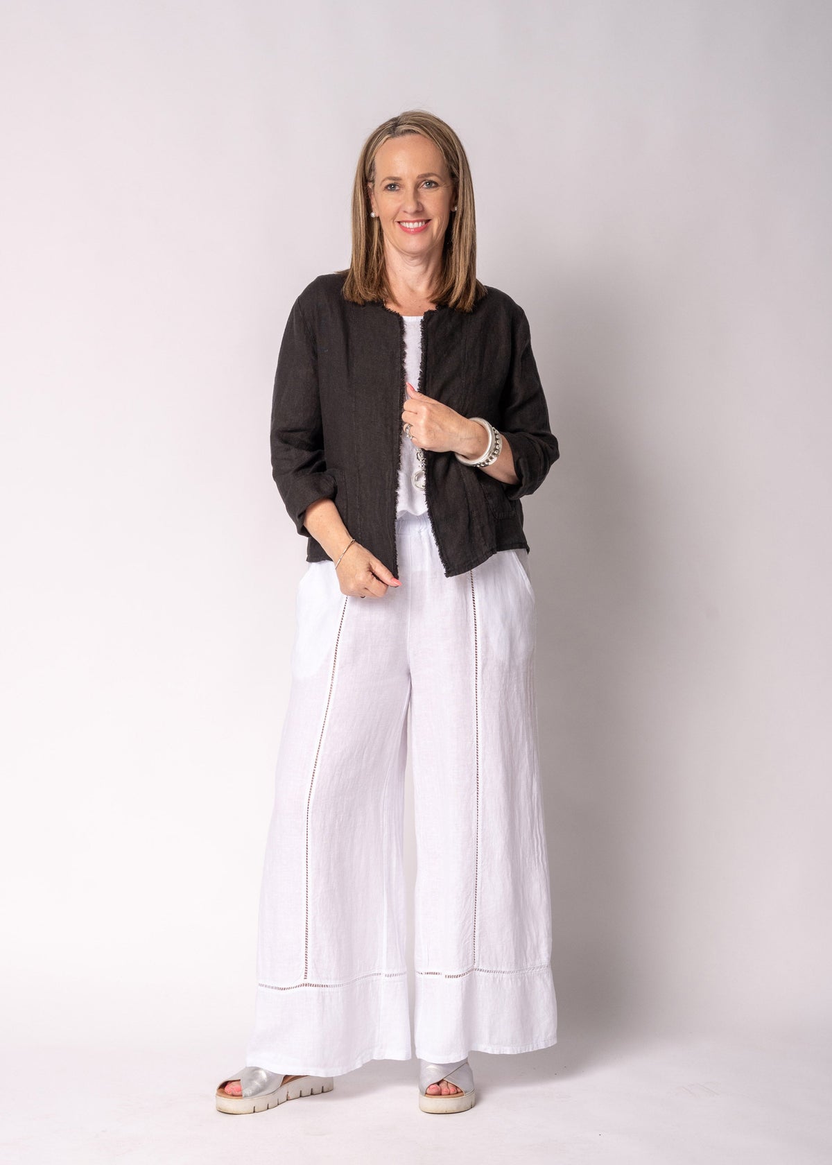 Zinnia Linen Jacket in Onyx