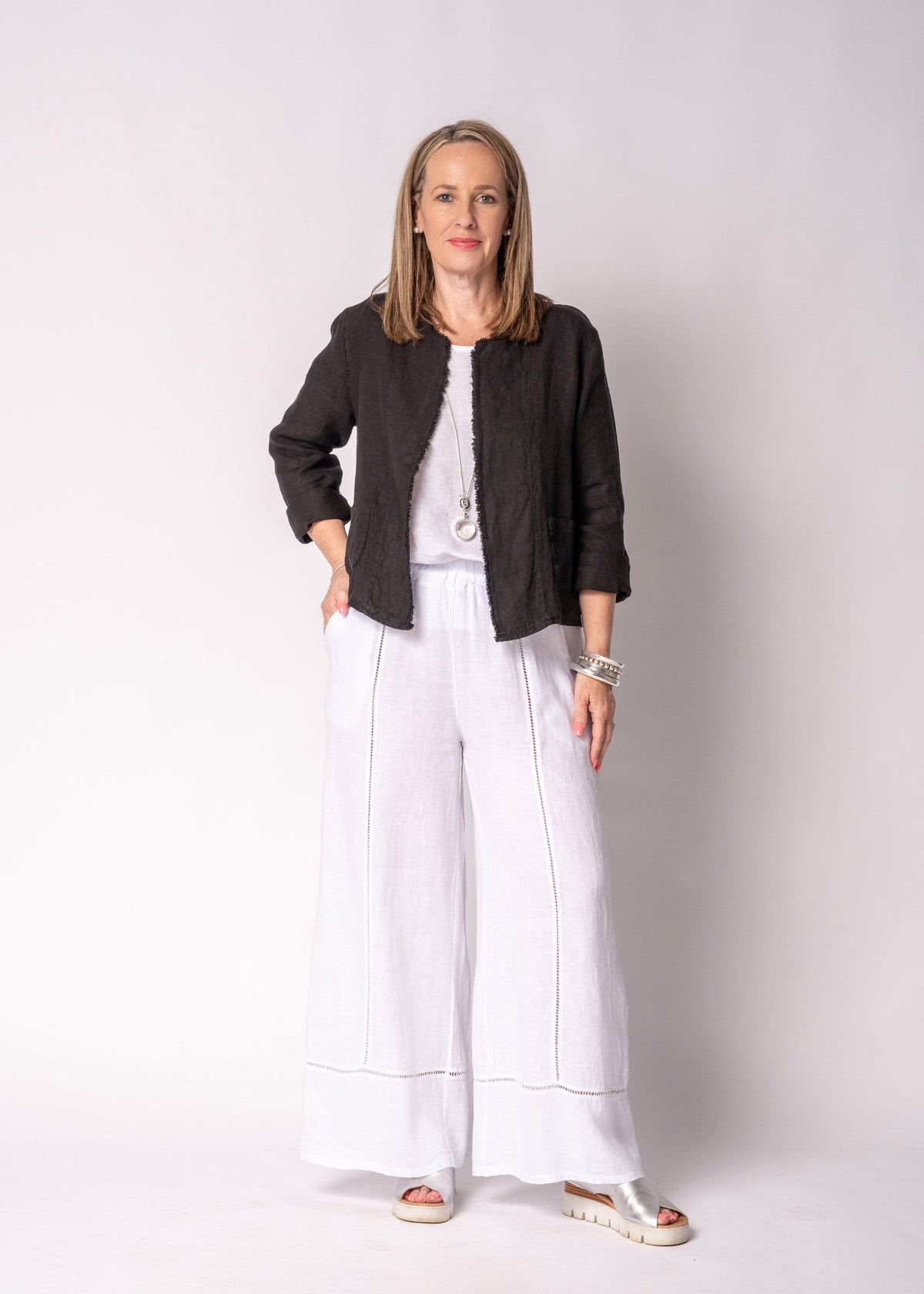 Zinnia Linen Jacket in Onyx