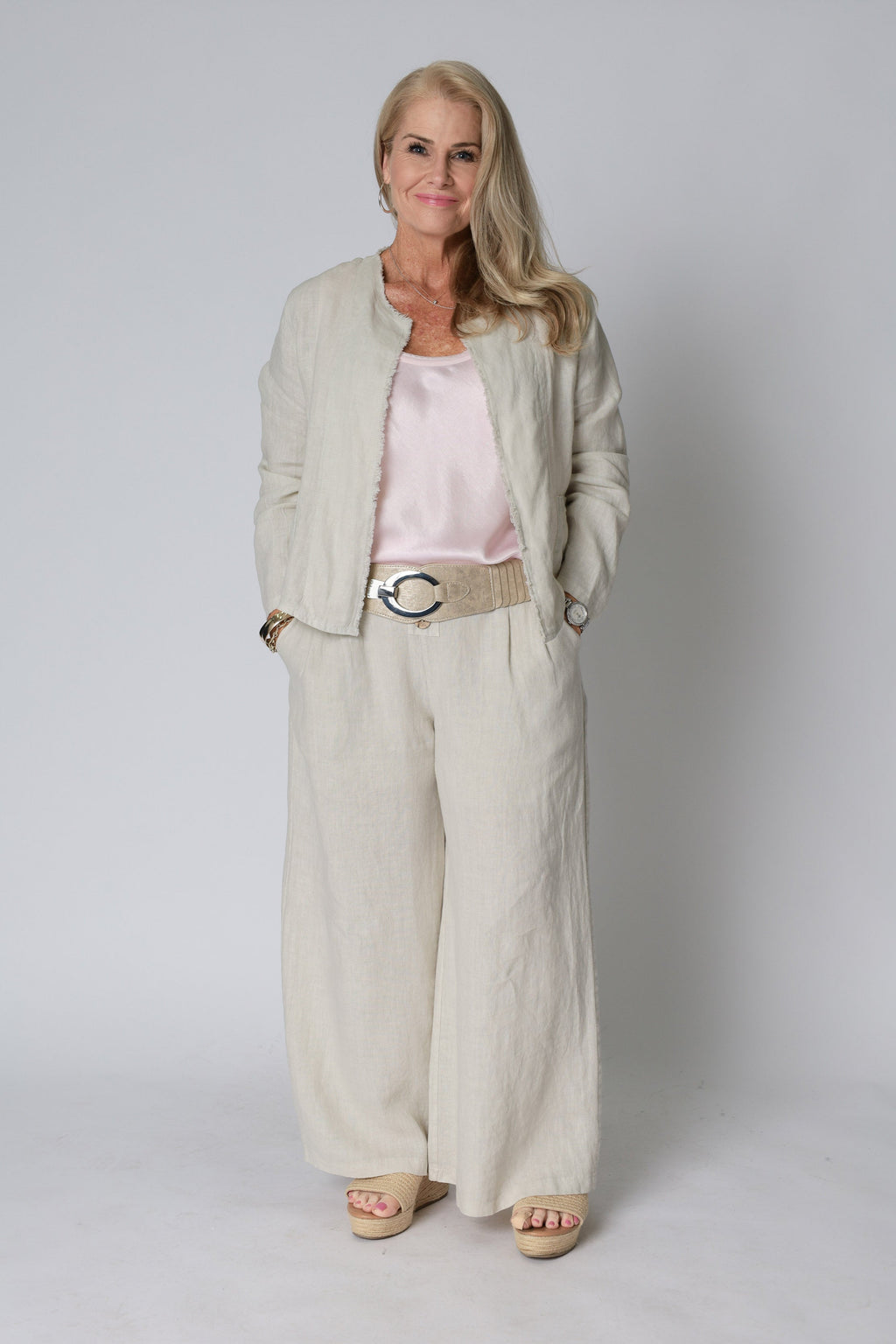 Zinnia Linen Jacket in Latte