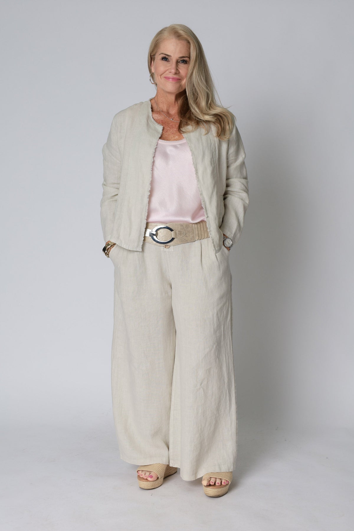 Zinnia Linen Jacket in Latte