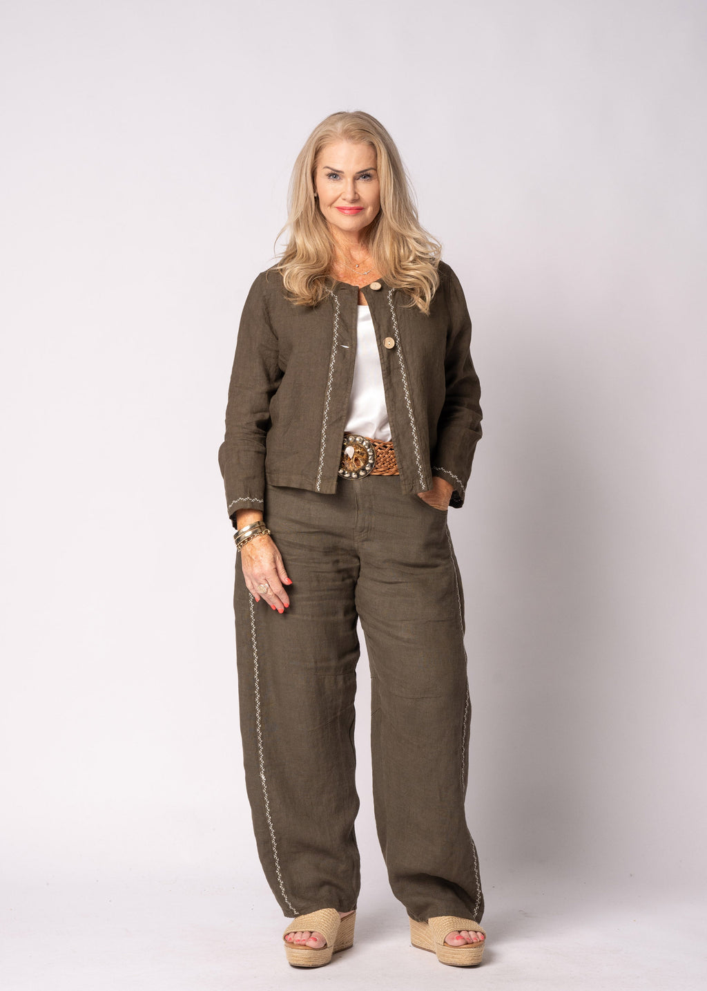 Teresa Linen Jacket in Moss Green