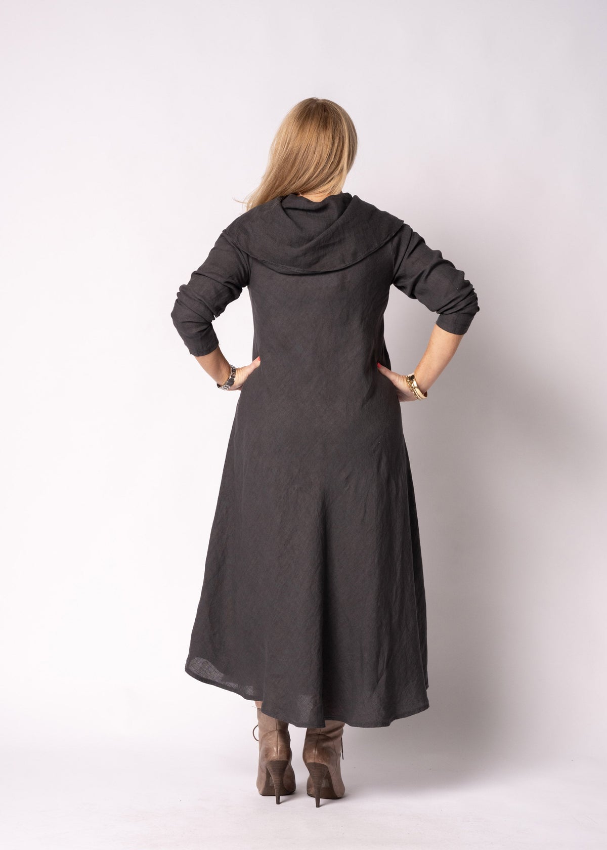 Liliana Linen Dress in Granite