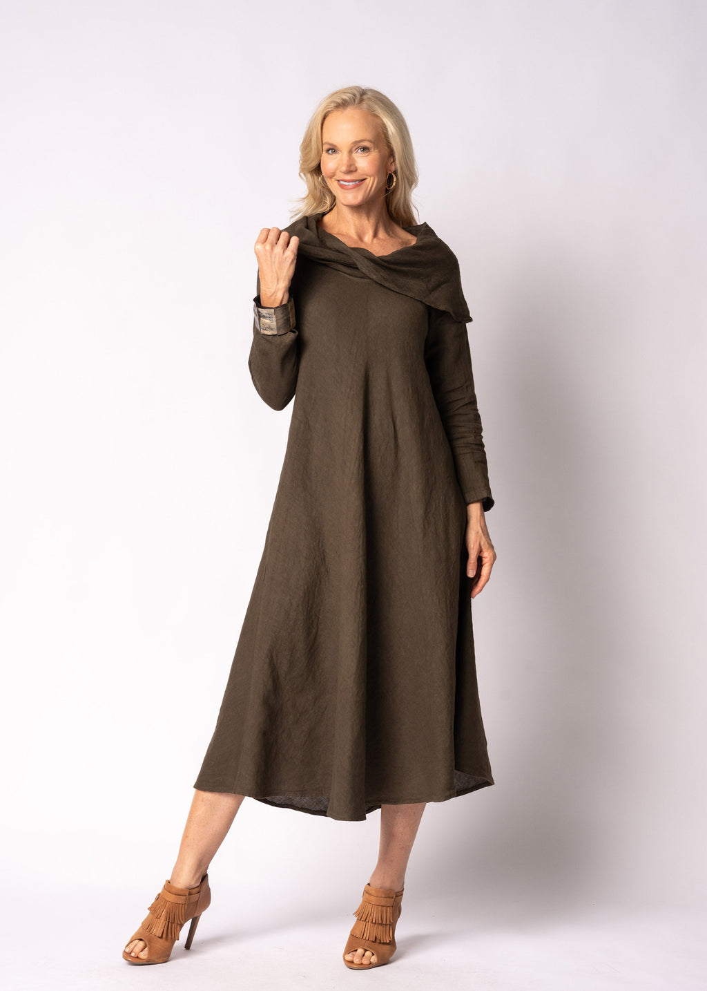 Liliana Linen Dress in Moss Green