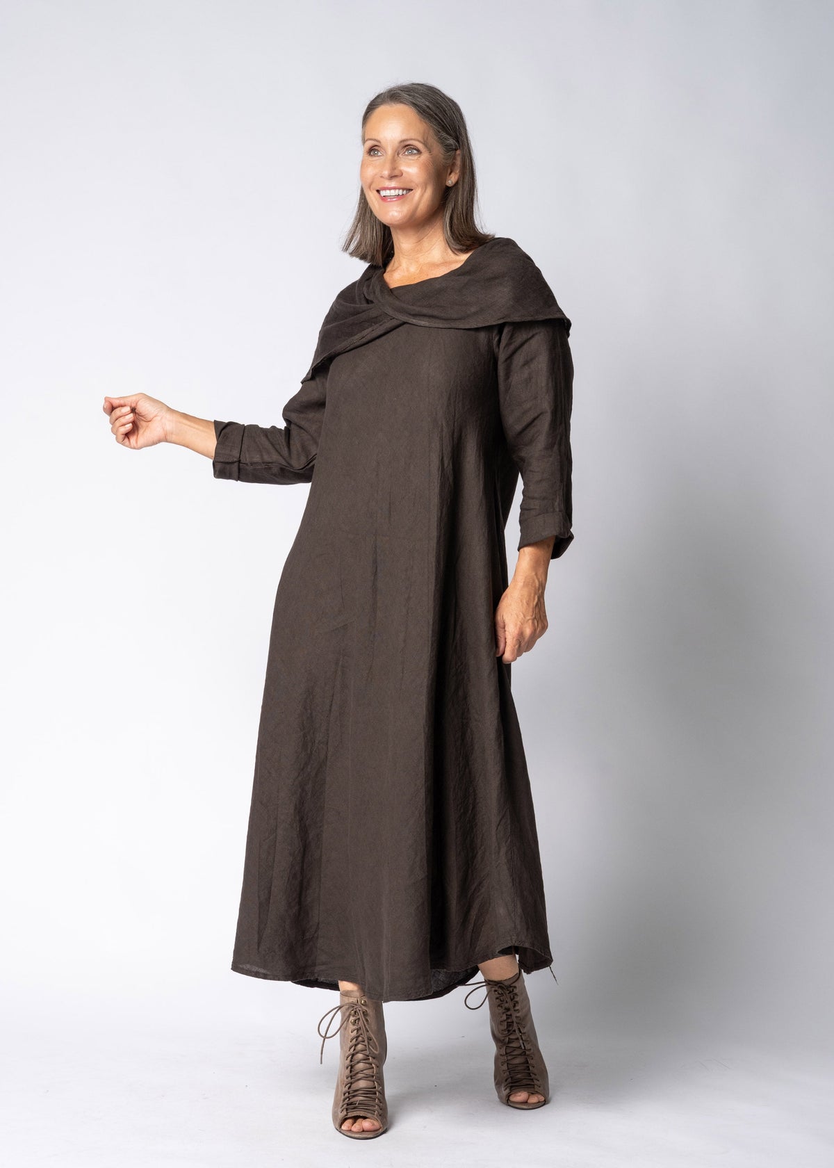 Liliana Linen Dress in Chocolate Truffle