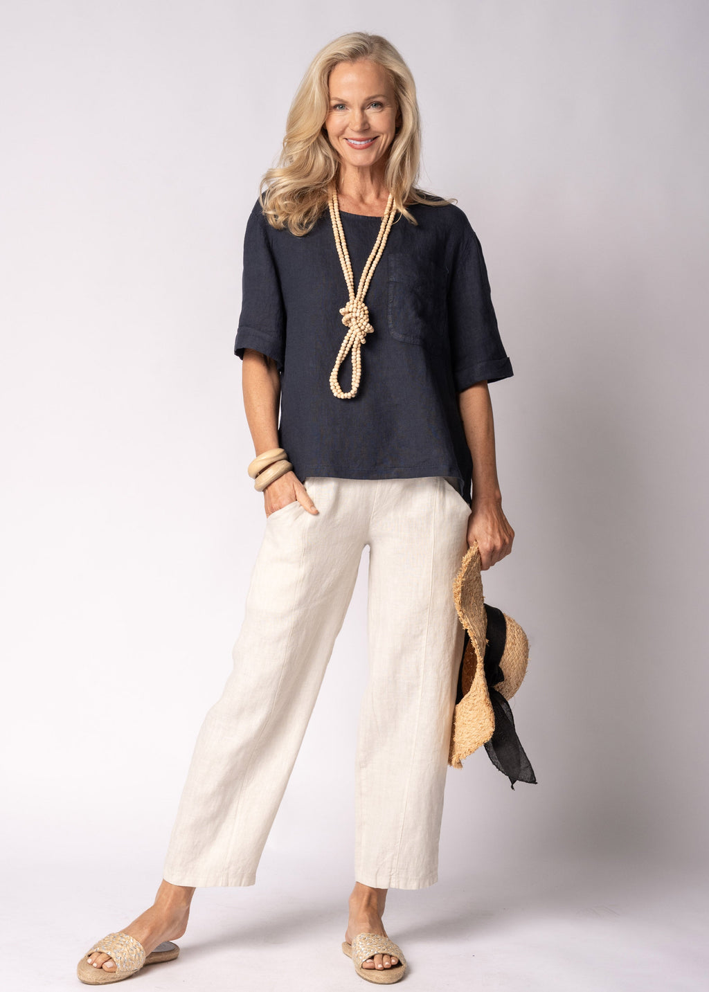 Vionette Linen Top in Navy