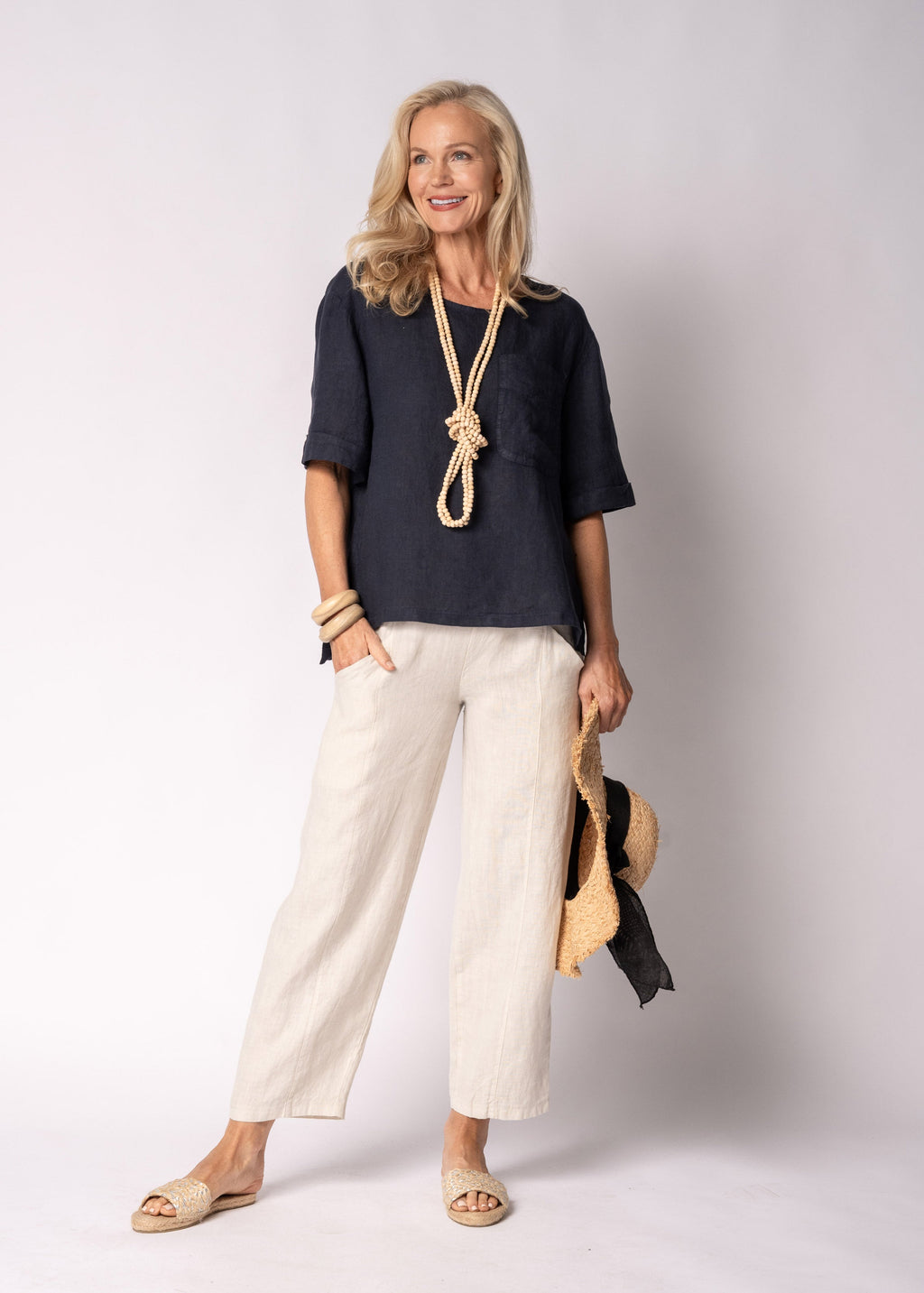 Vionette Linen Top in Navy