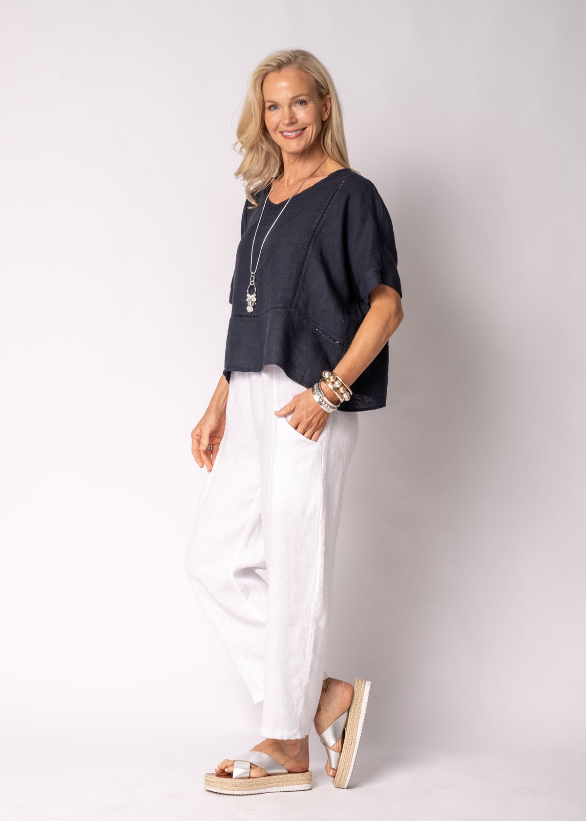 Tari Linen Pants in White