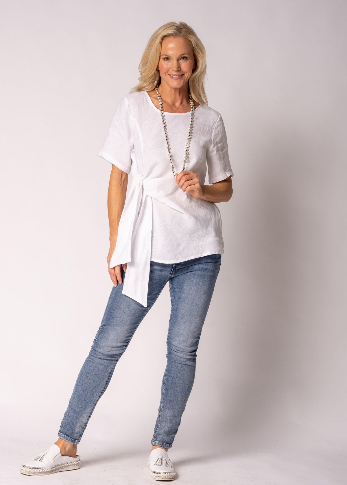 Solana Linen Top in White