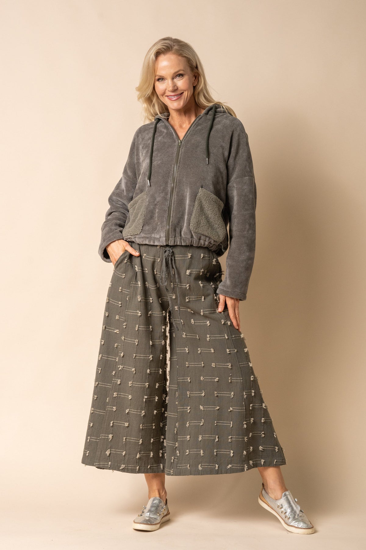 Aloka Pants in Khaki