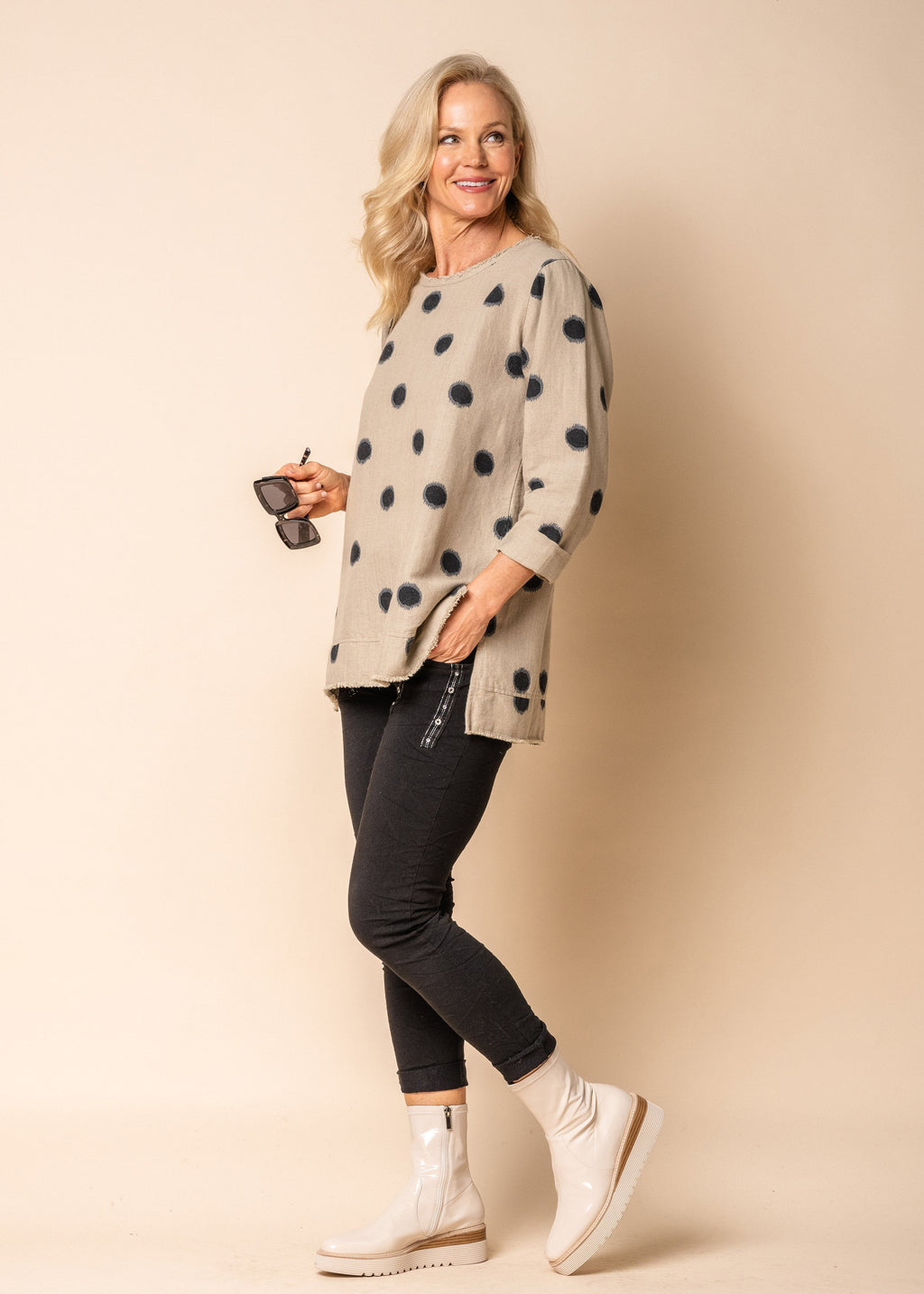 Charity Linen Blend Top in Latte