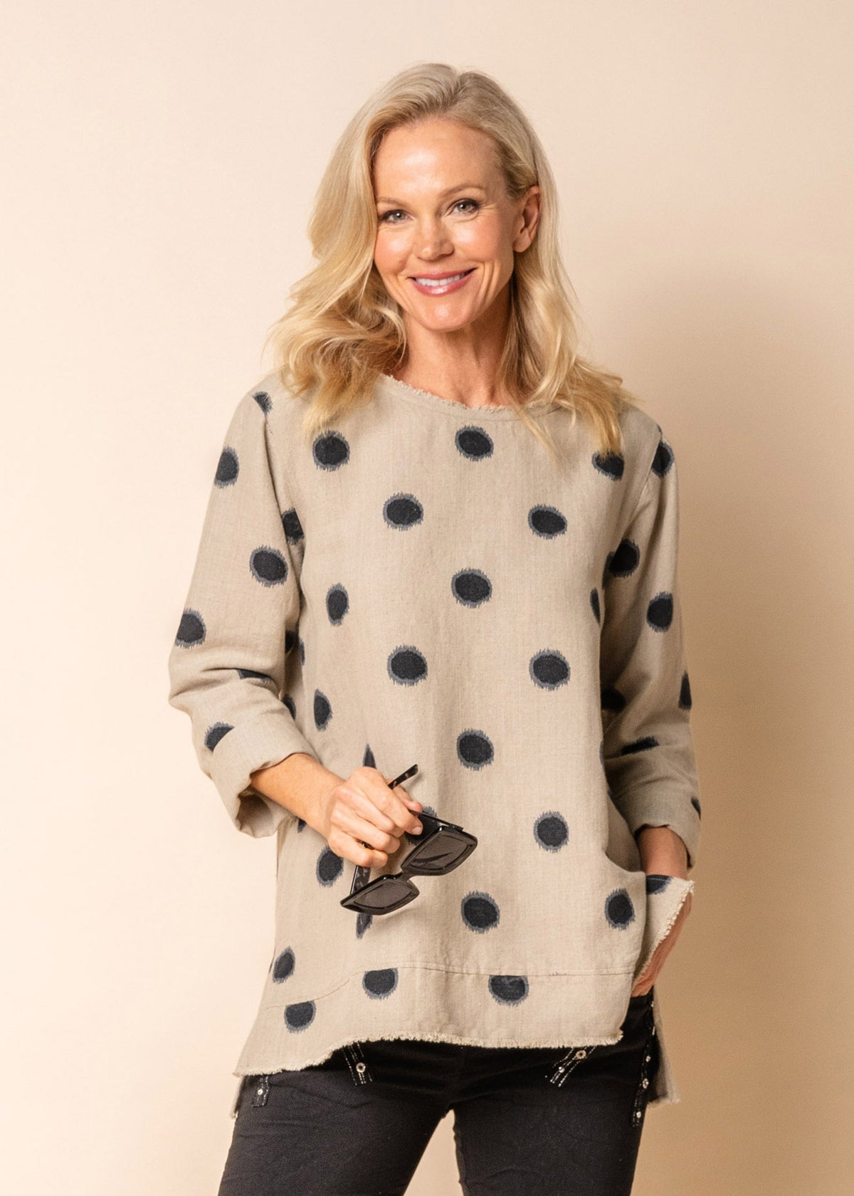 Charity Linen Blend Top in Latte