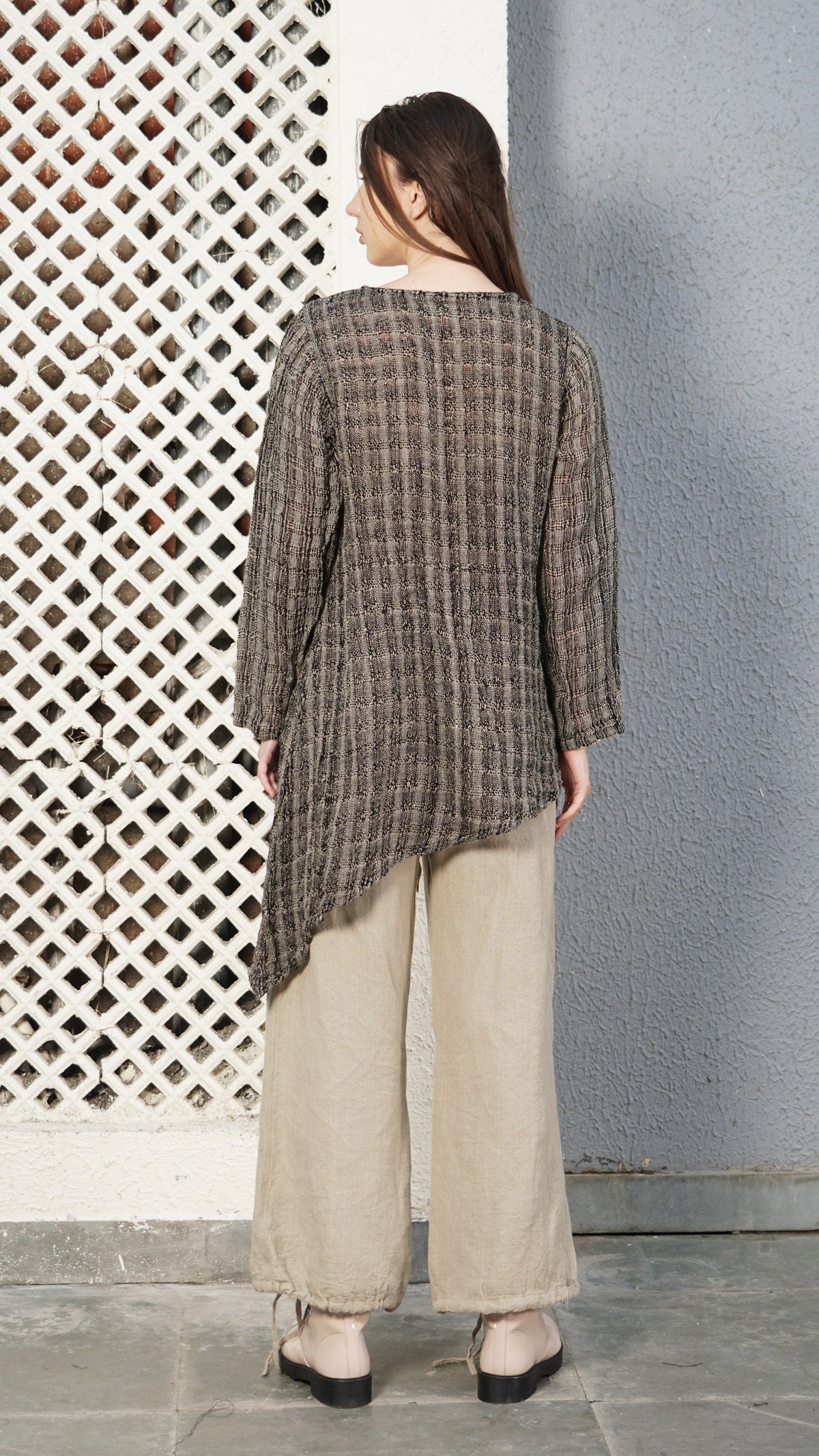 Pluto Linen Top in Onyx