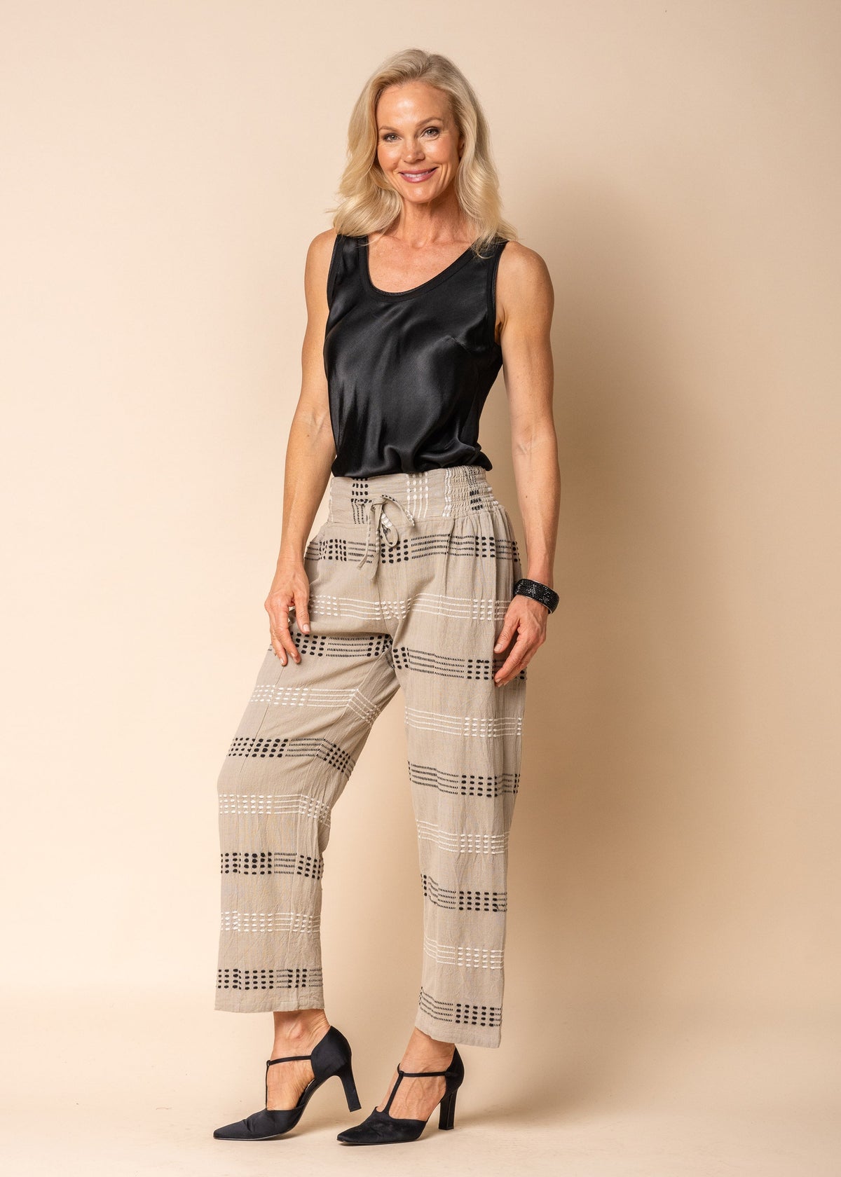 Lava Pant in Latte