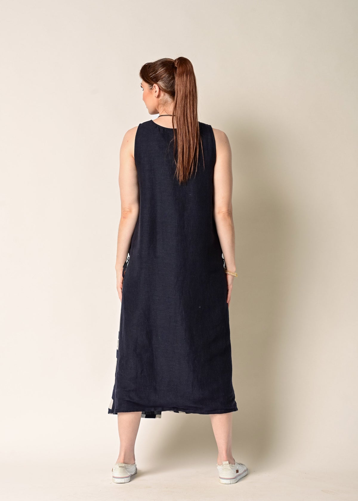 Loreli Linen Dress in Navy