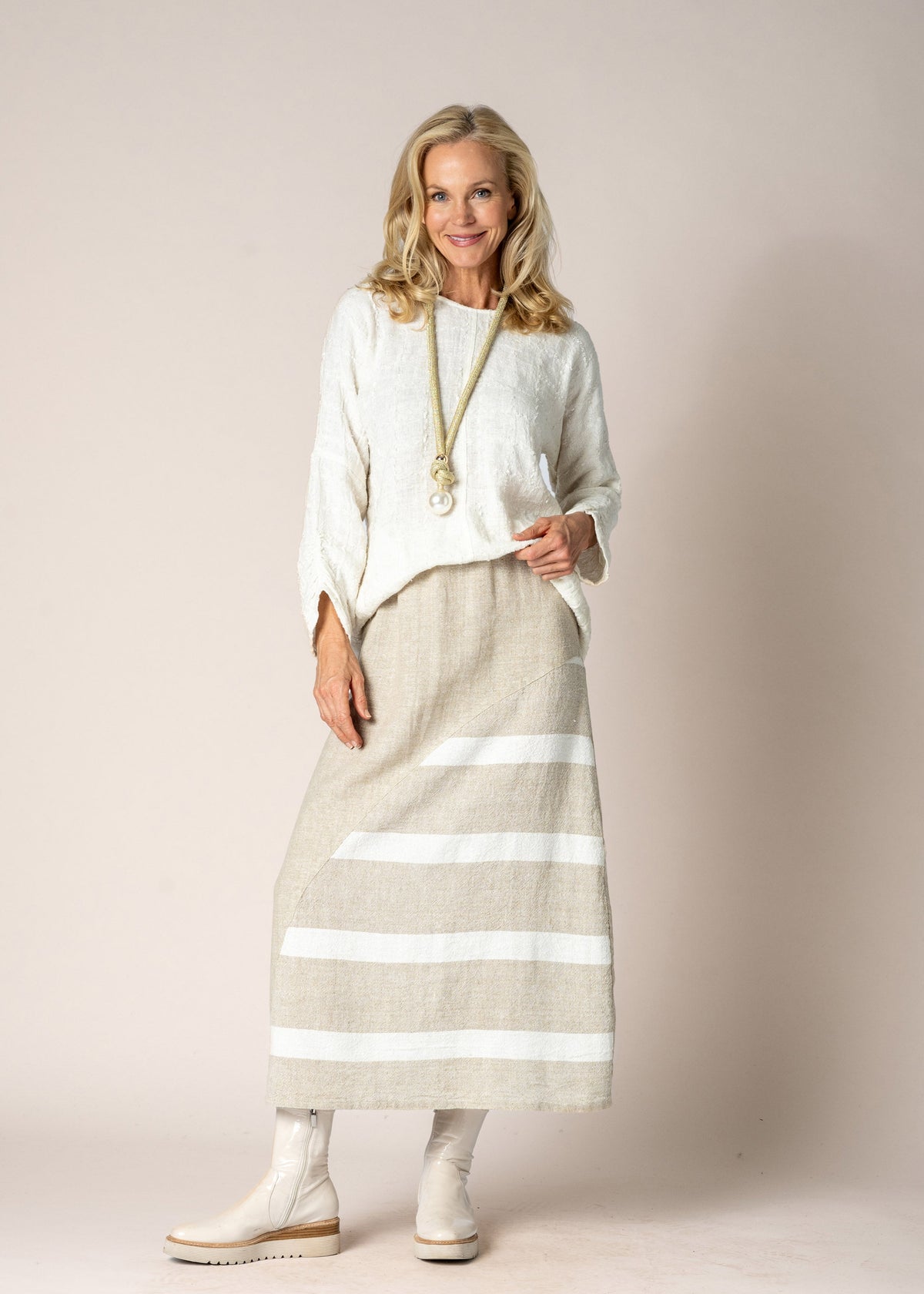 Carmina Linen Top in Cream
