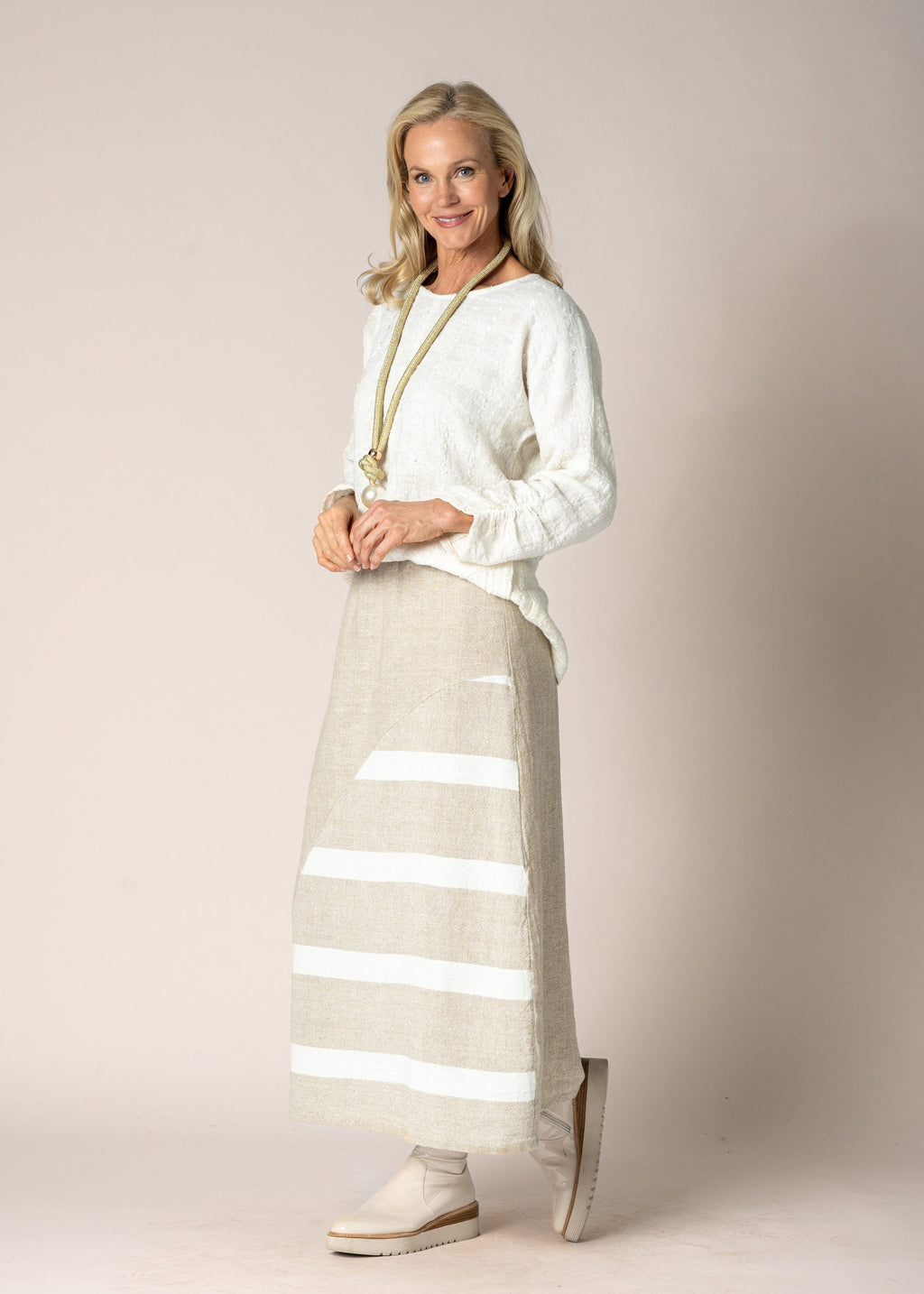 Carmina Linen Top in Cream
