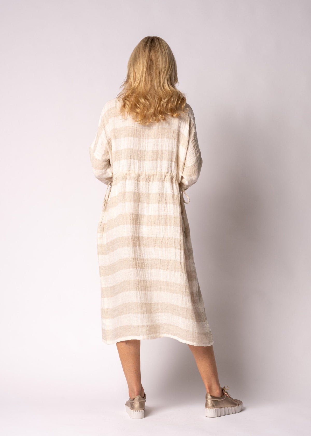 Cheri Linen Blend Dress in Latte