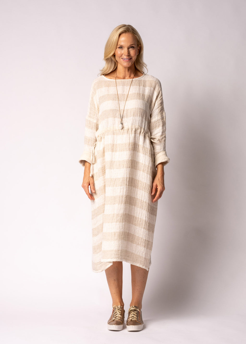 Cheri Linen Blend Dress in Latte