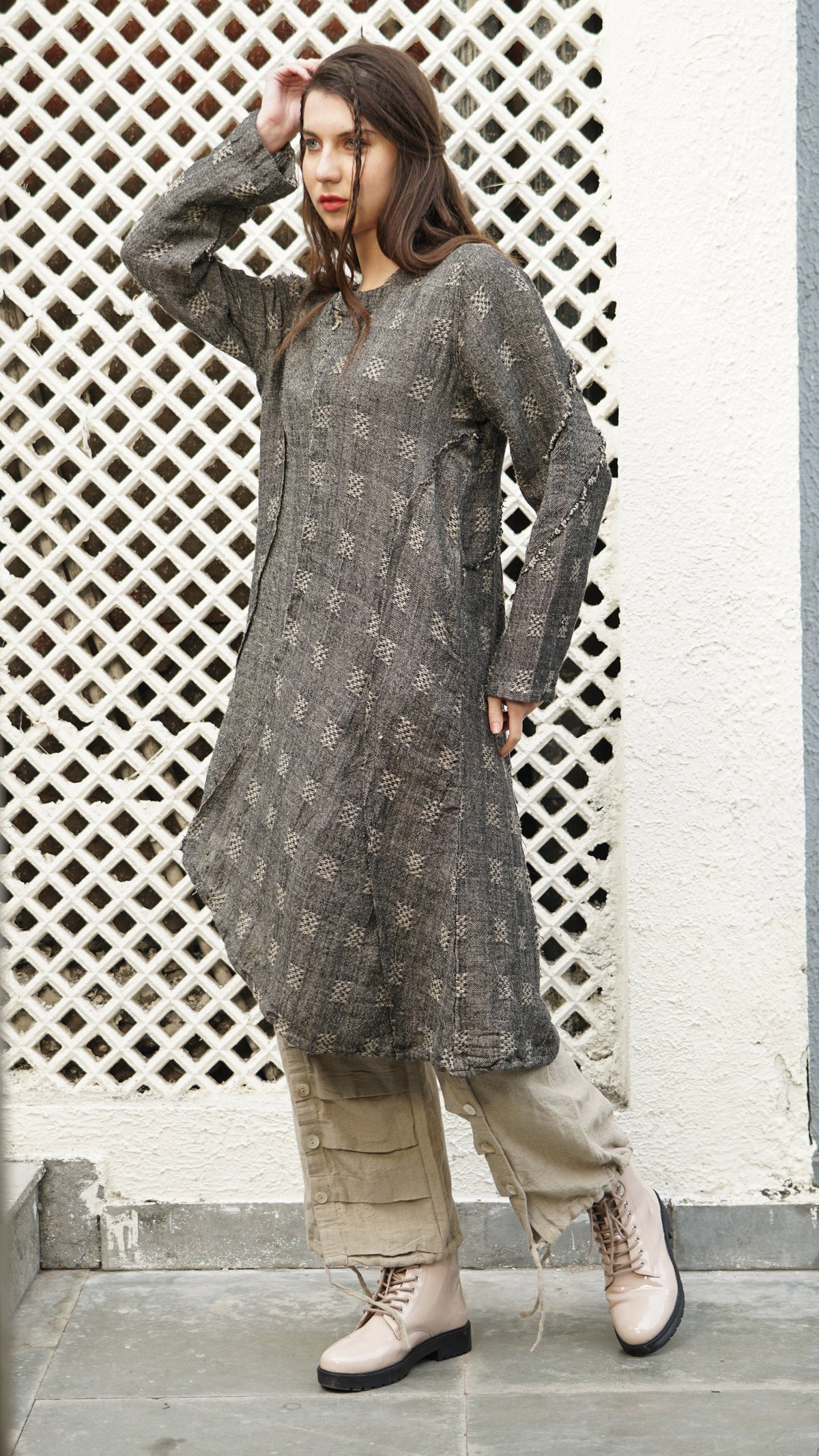 Raine Linen Blend Dress in Onyx