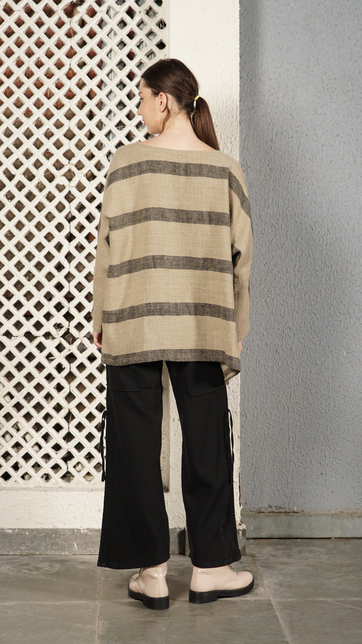 Valente Linen Blend Top in Onyx