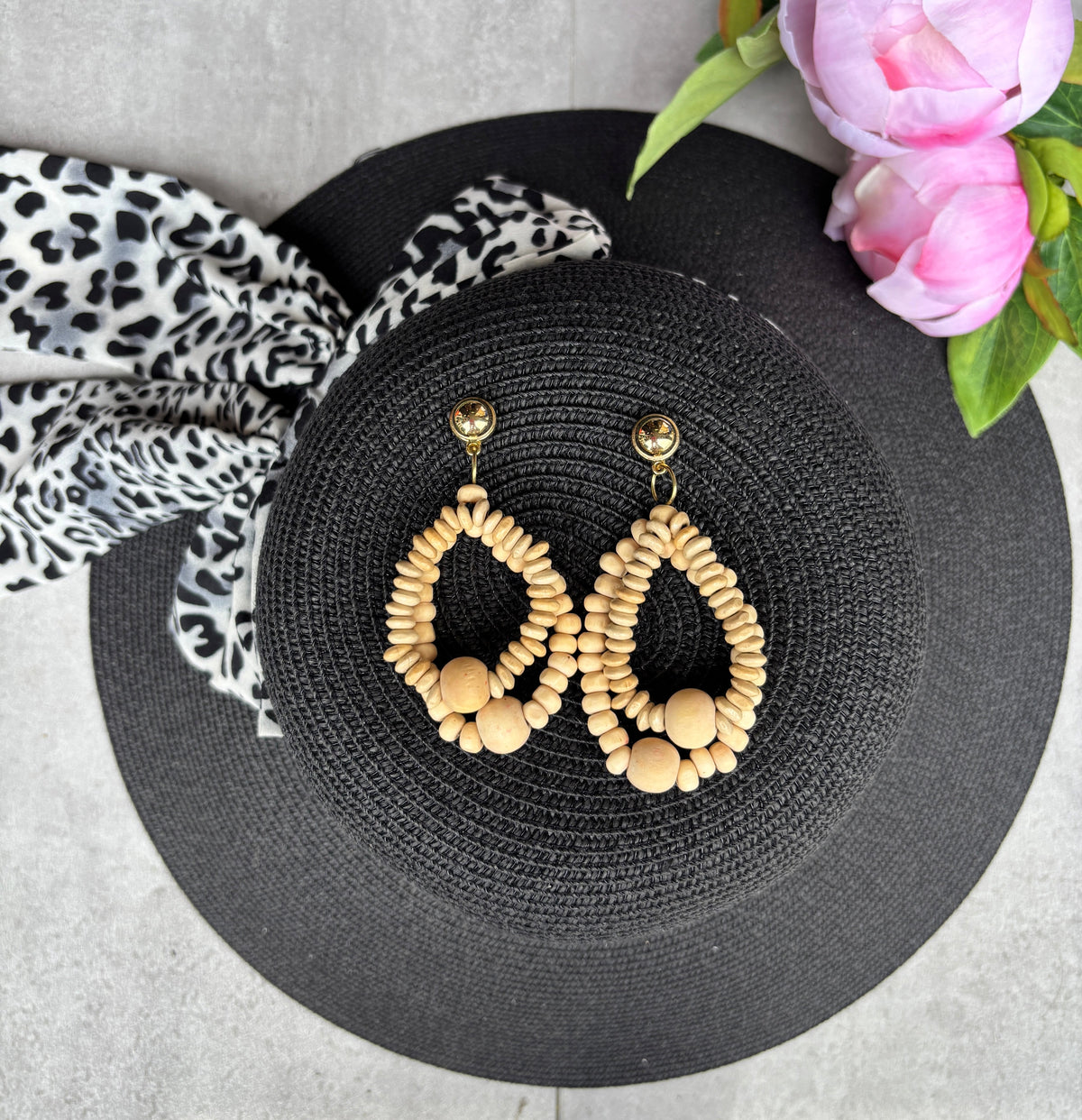 Aila Earrings in Latte